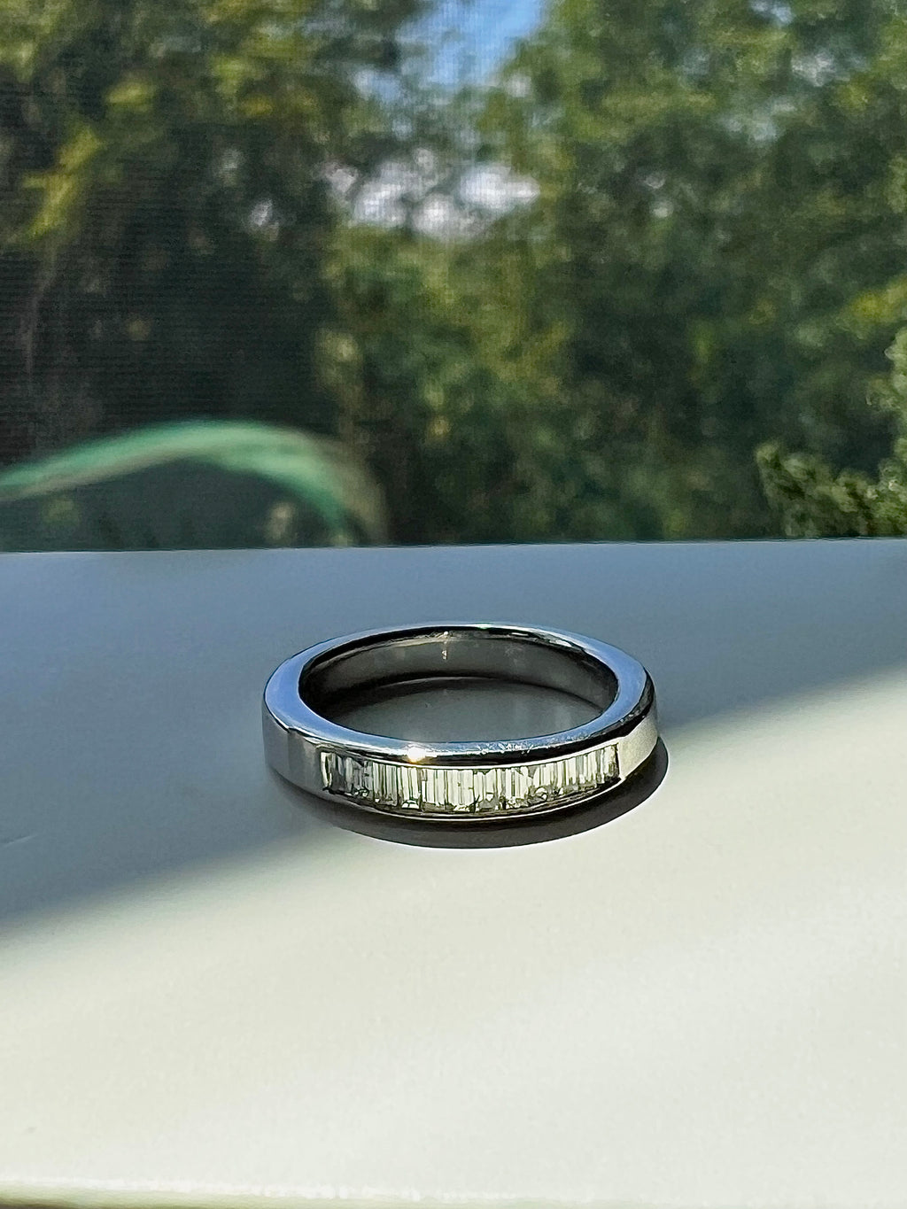 Diamonds Emerald Ring 14KW