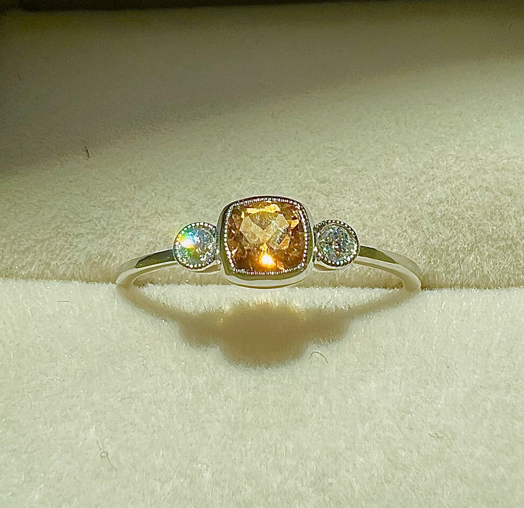 Citrine Stone with Diamonds Accents 14KW