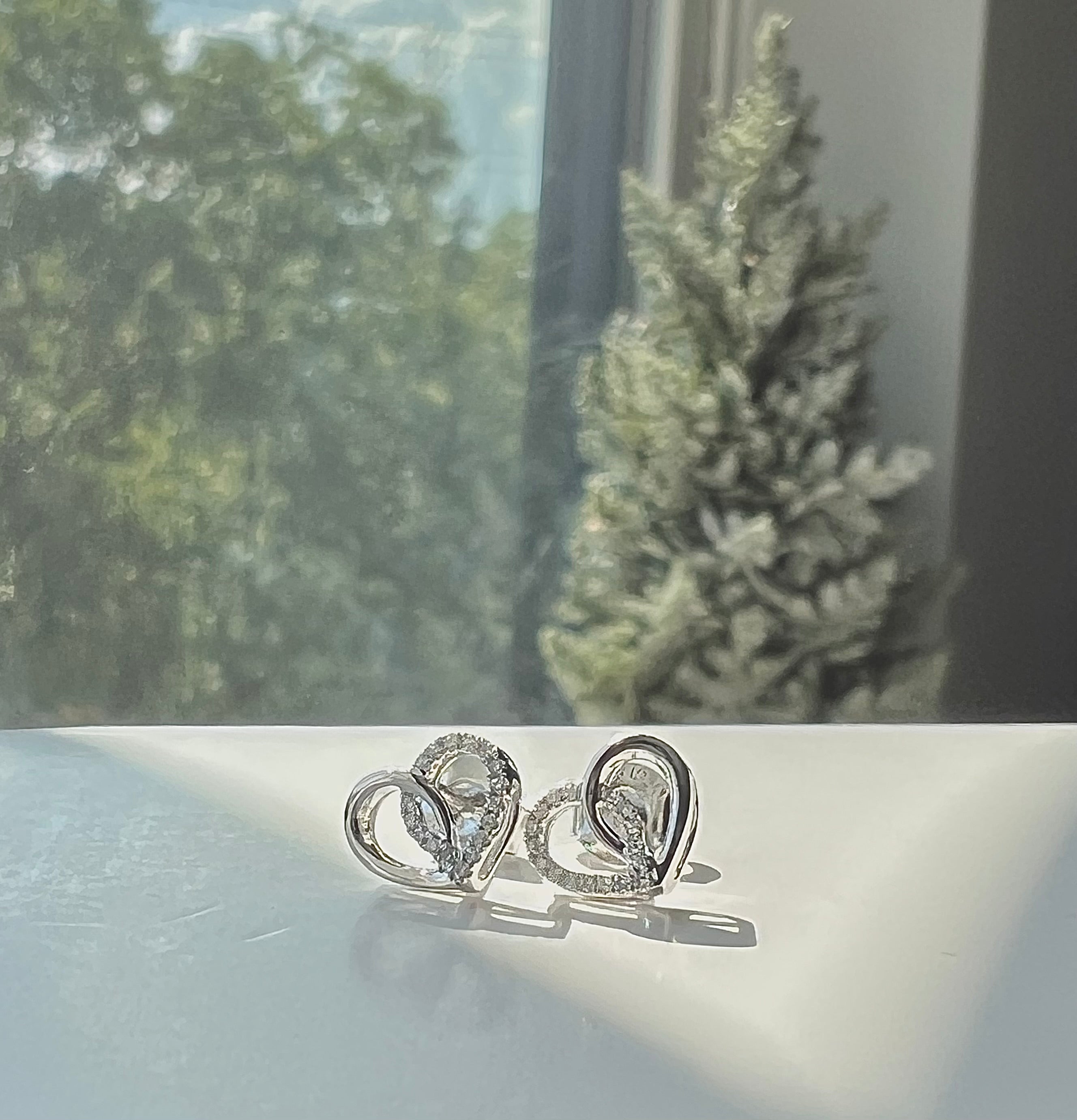 Diamond Heart Earrings 14KW